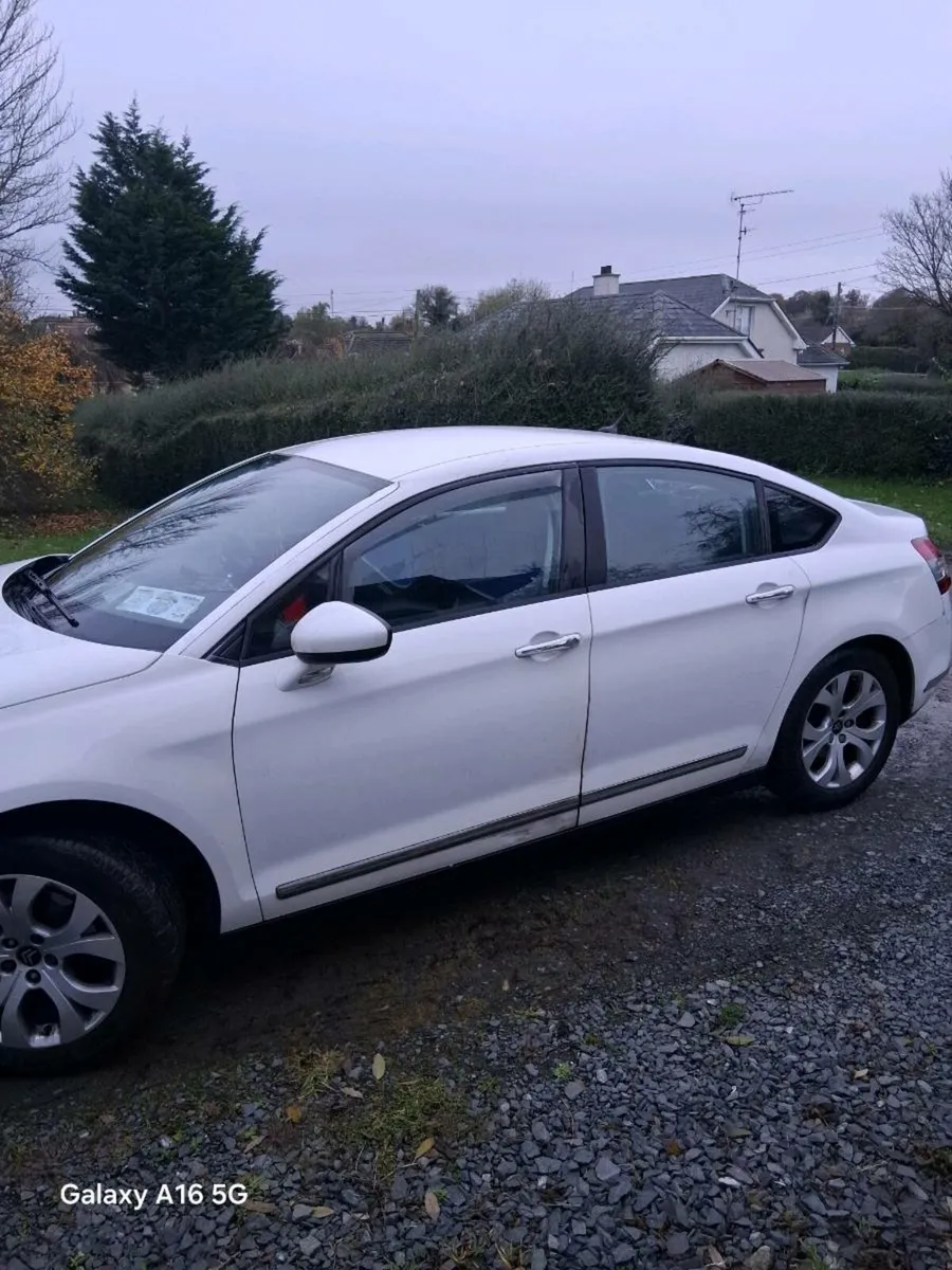 2011 Citreon C5  VTR Sat nav - Image 2