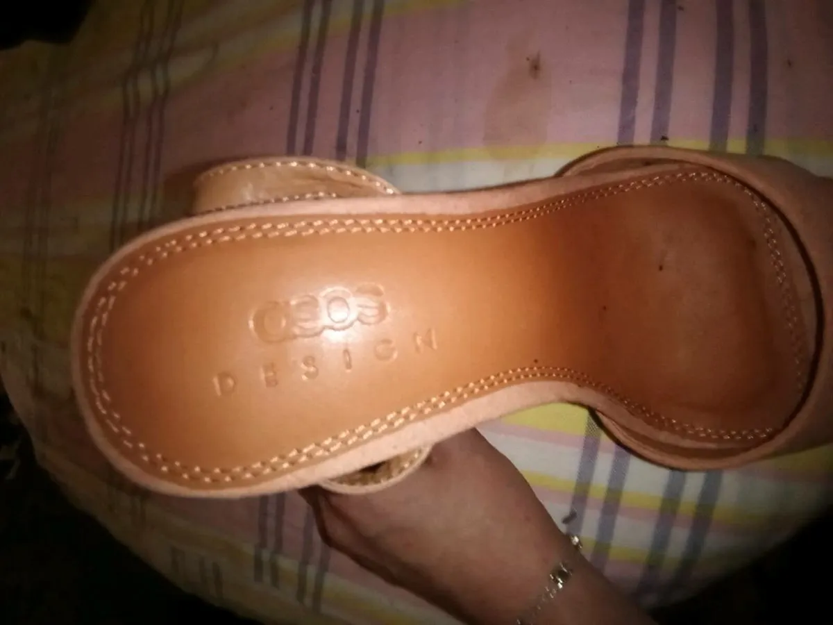 High heels & Boots uk3 - Image 2