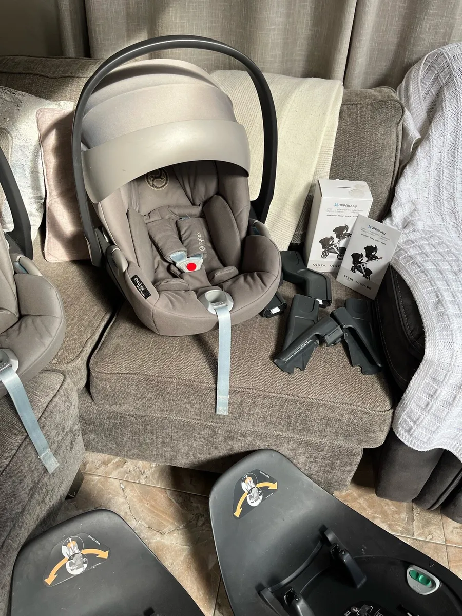 Cybex Cloud Z i-size 360 Car Seat - Image 4