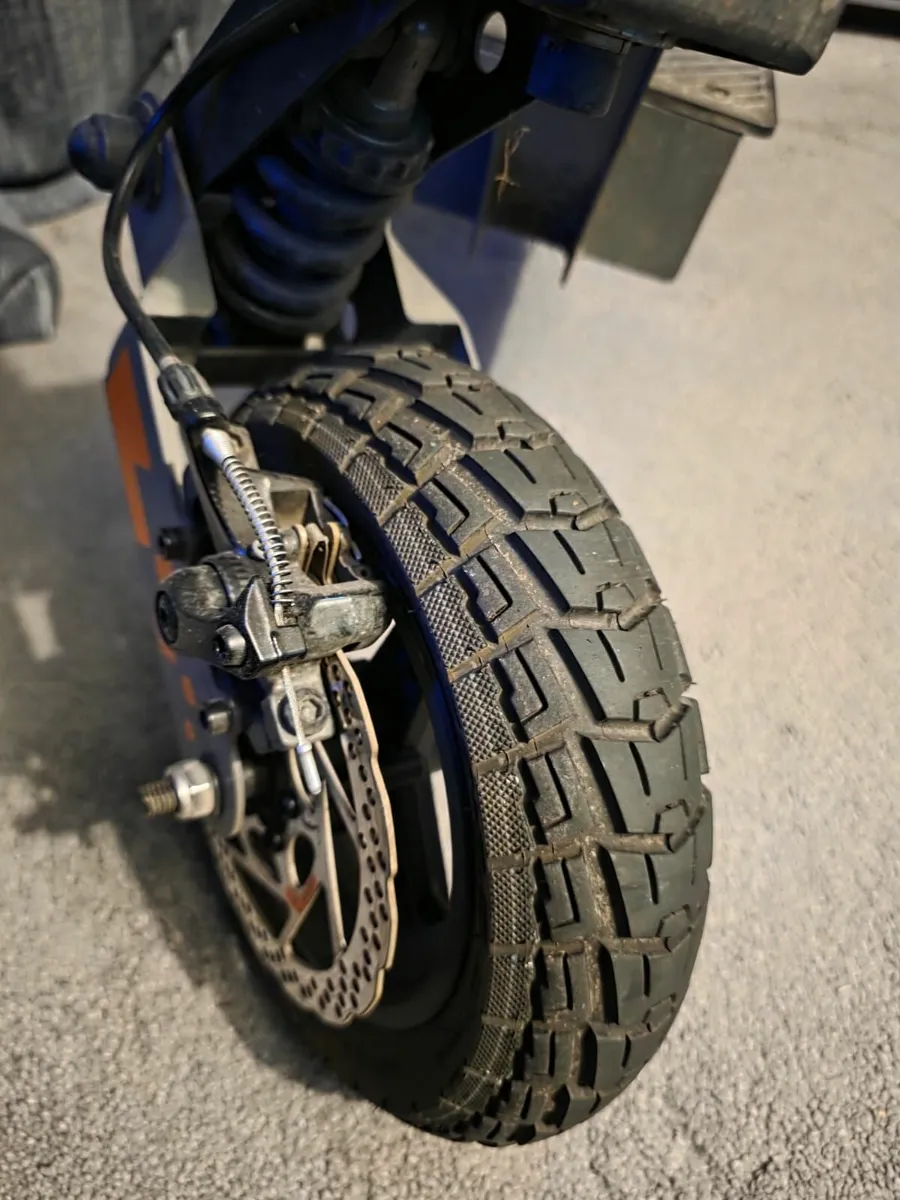 KuKirin (Kugoo) G2 electric scooter (2025 update) - Image 4