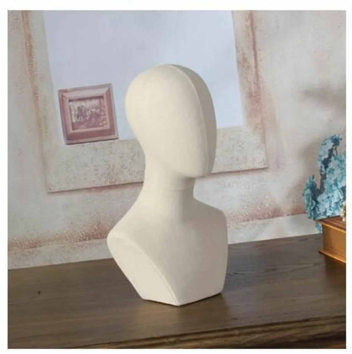 Linen Cloth Display Head Bust - Image 1