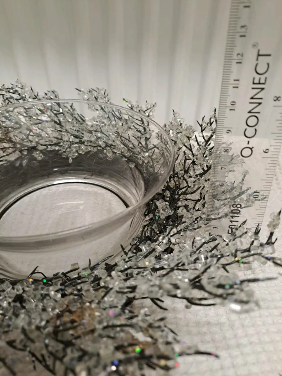 Decorative Crystal Wreath with Glass Bowl - Image 4