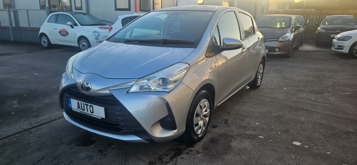 Toyota Vitz/yaris 1.5 hybrid/petrol automatic - Image 3