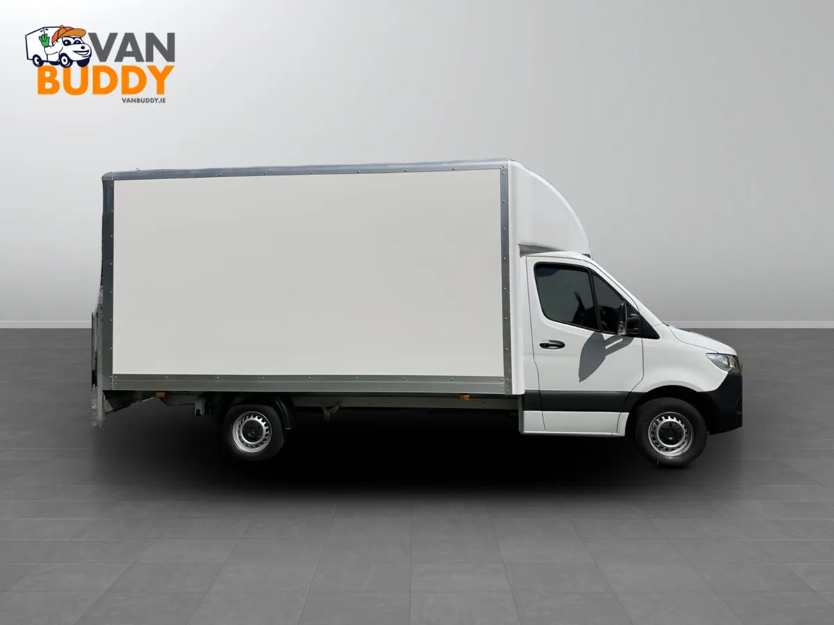 2021 Mercedes-Benz Sprinter Luton Box Van - Image 1