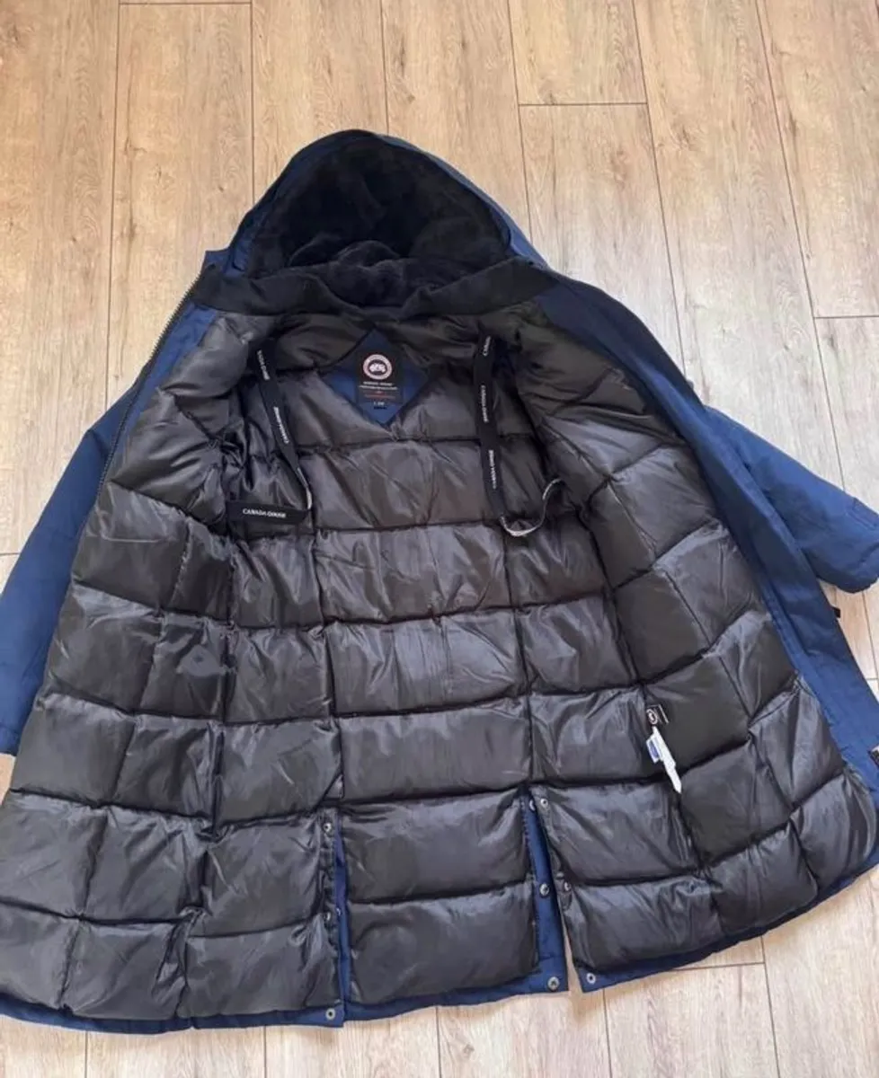 Canada Goose - Image 2