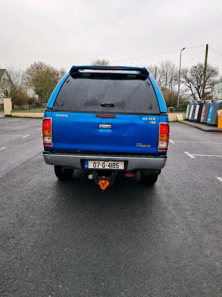 07 toyota hilux tax and test - Image 4