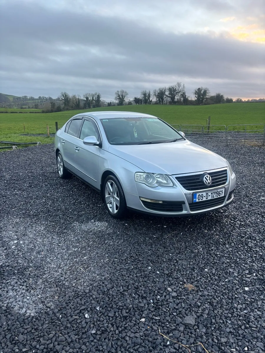 Volkswagen passat - Image 1