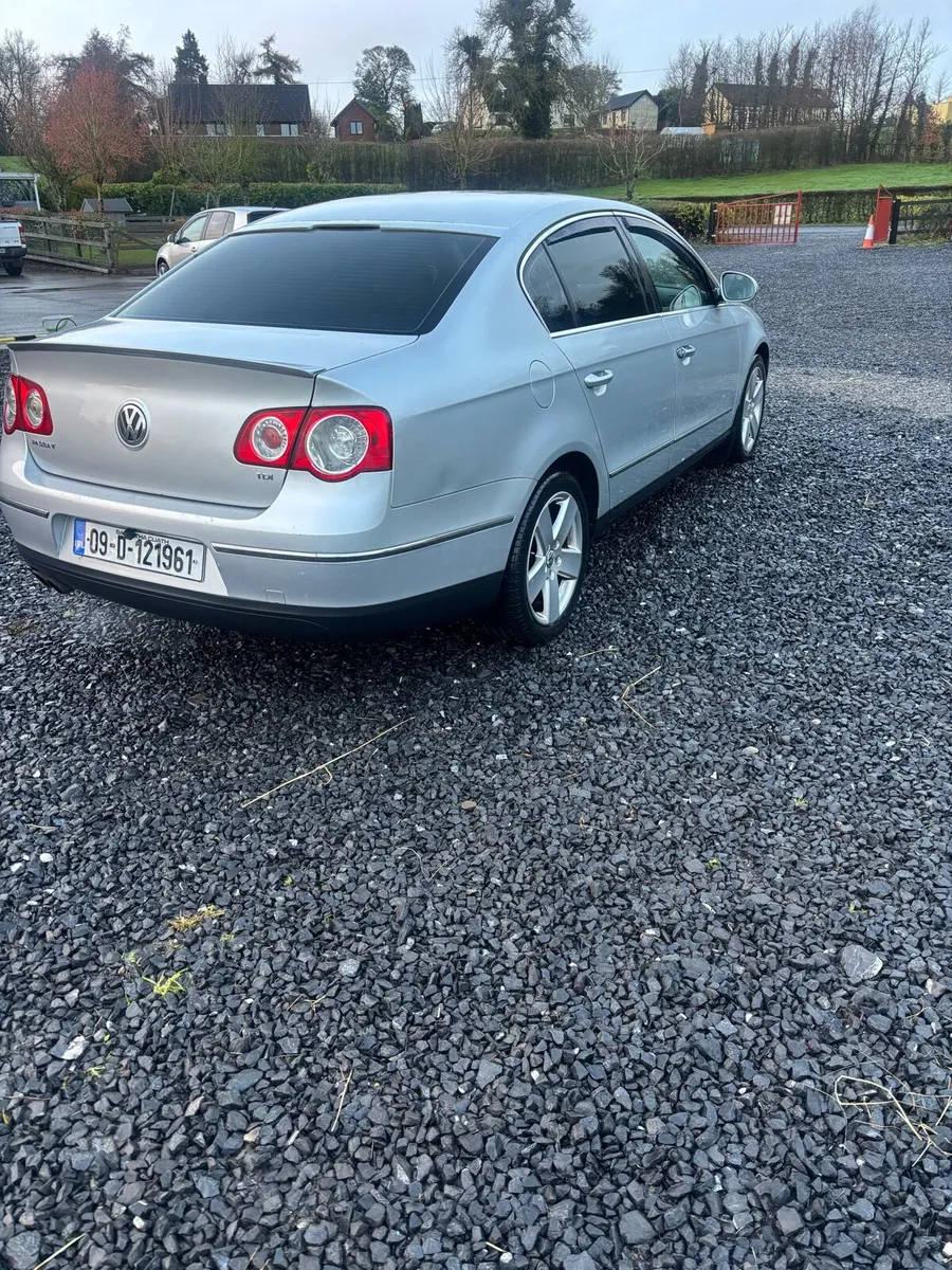 Volkswagen passat - Image 4