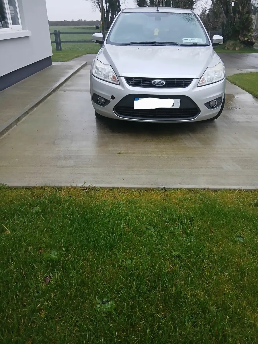 Ford Focus 2011 - Image 3