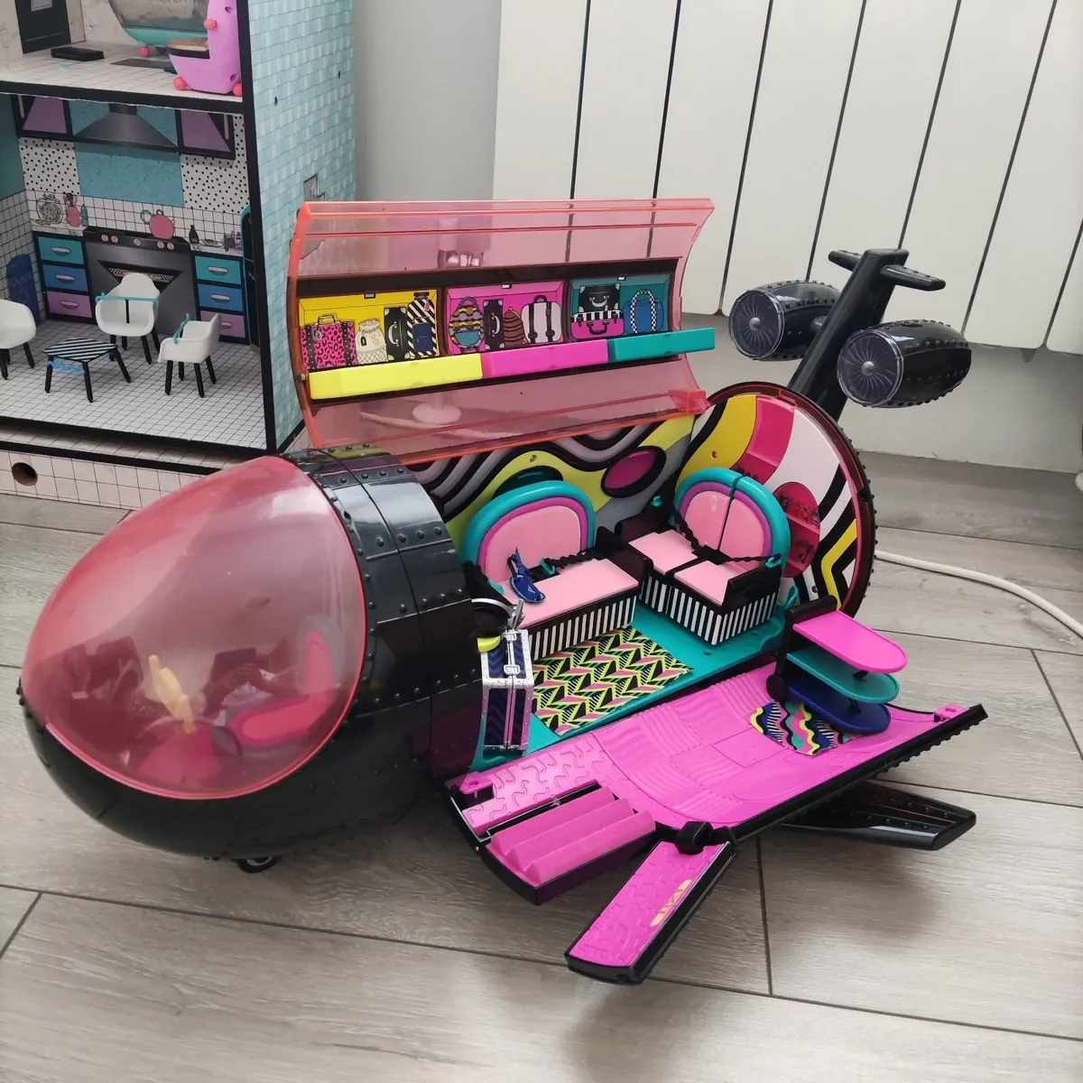 LOL Plane + car - Image 3