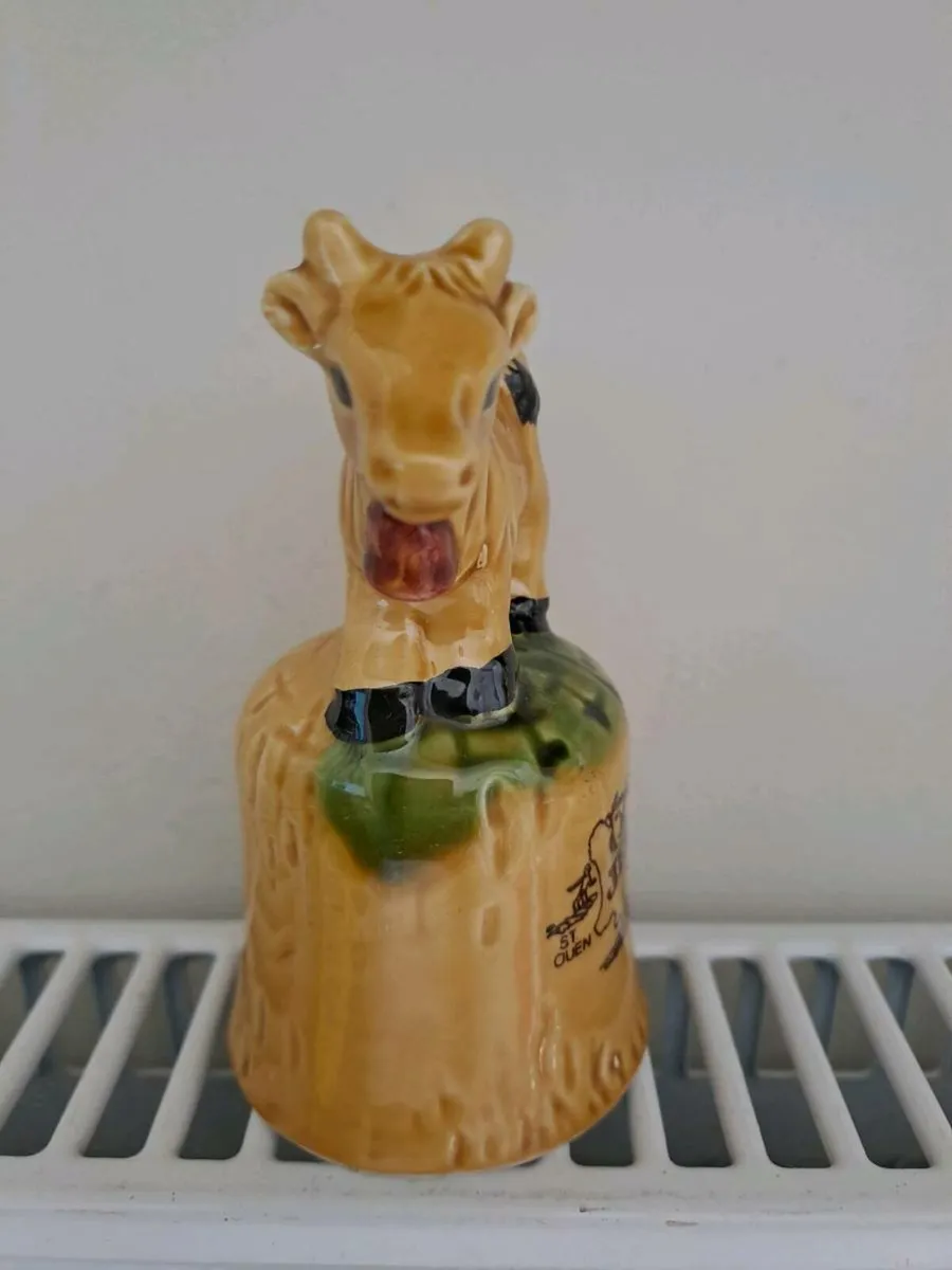 1960s Jersey cow bell - Image 4