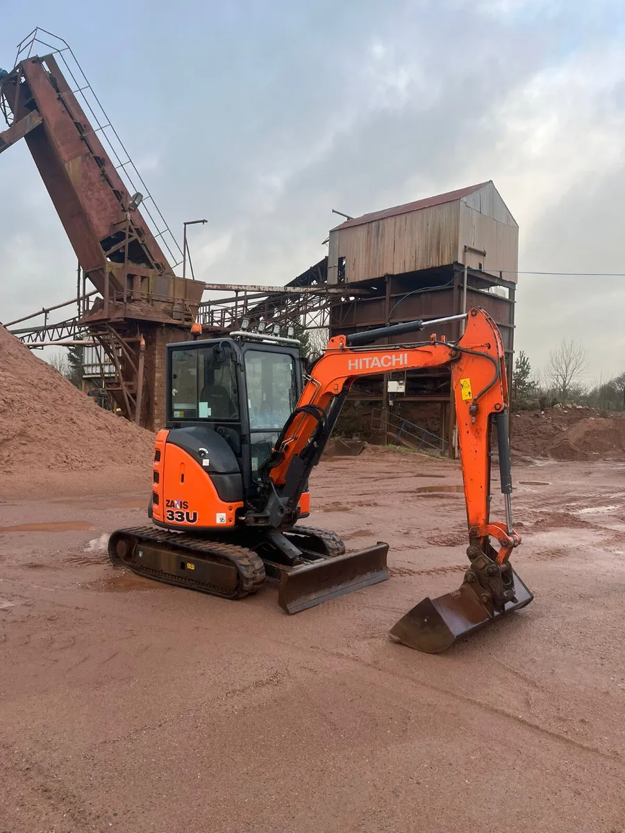 Hitachi ZX 33u Digger (Private Sale) - Image 4