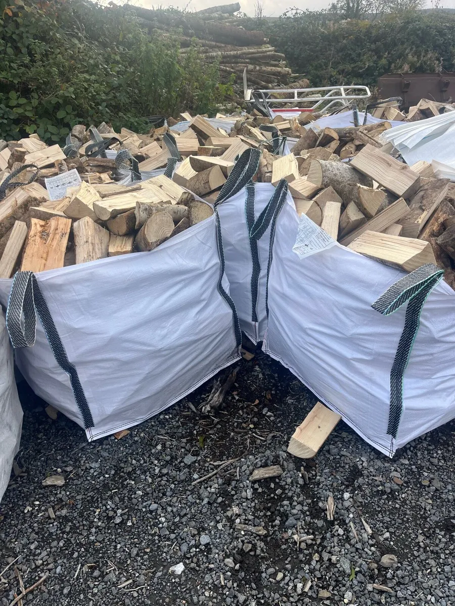 Ash timber ton bags 70€ a bag - Image 1