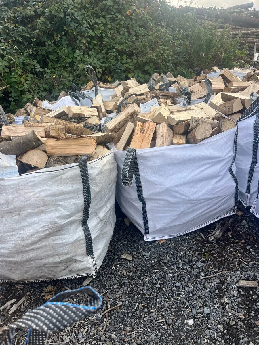 Ash timber ton bags 70€ a bag - Image 2
