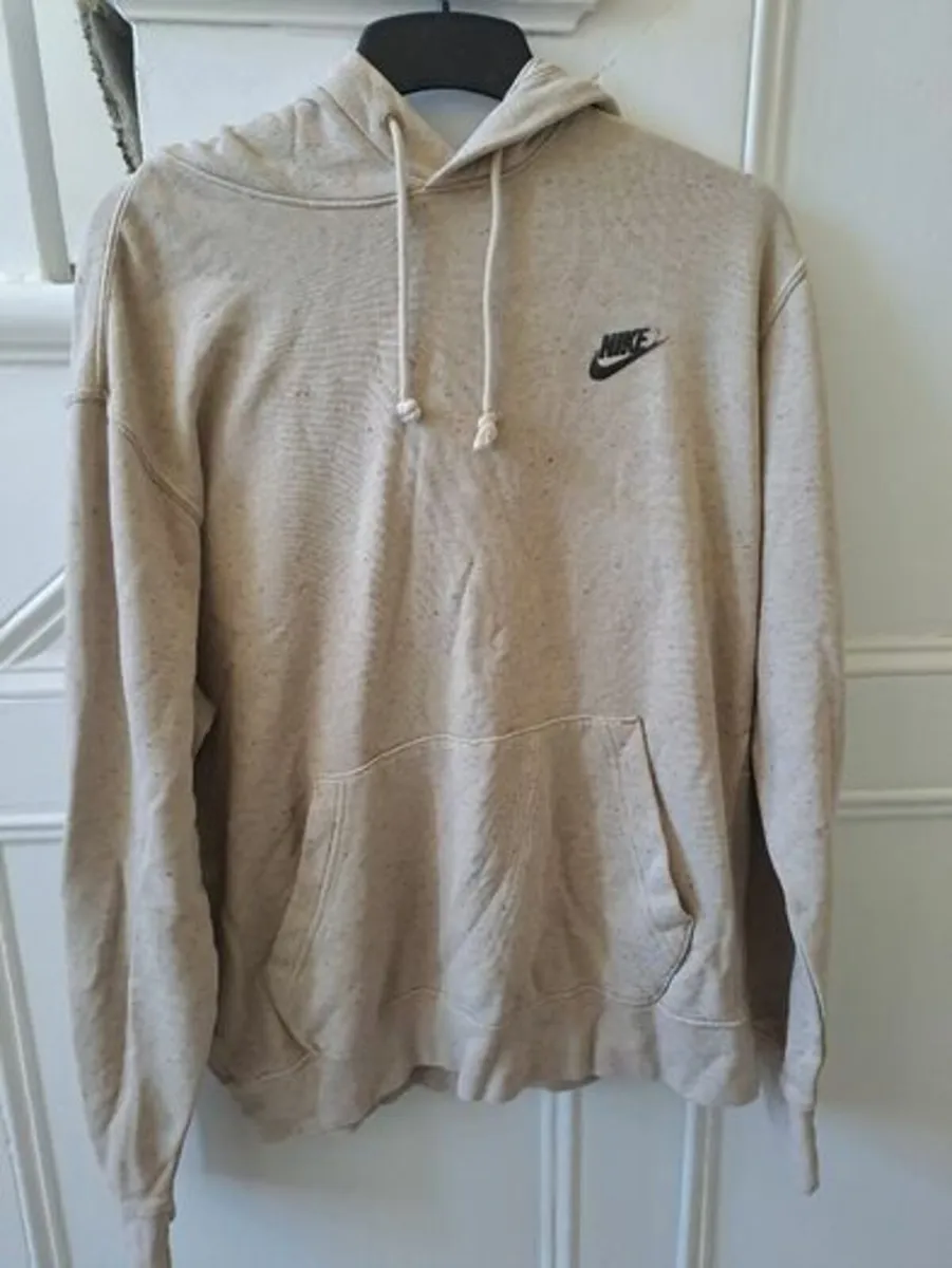 Nike hoodie size M - Image 1