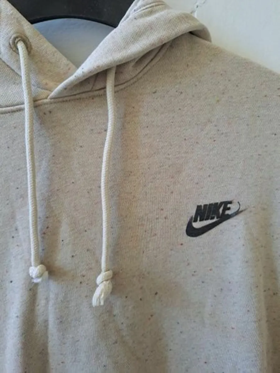 Nike hoodie size M - Image 4