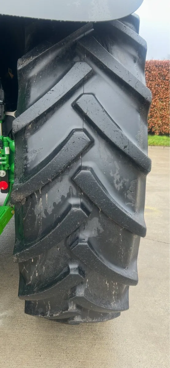 520/85/42  420/85/30 - Image 3