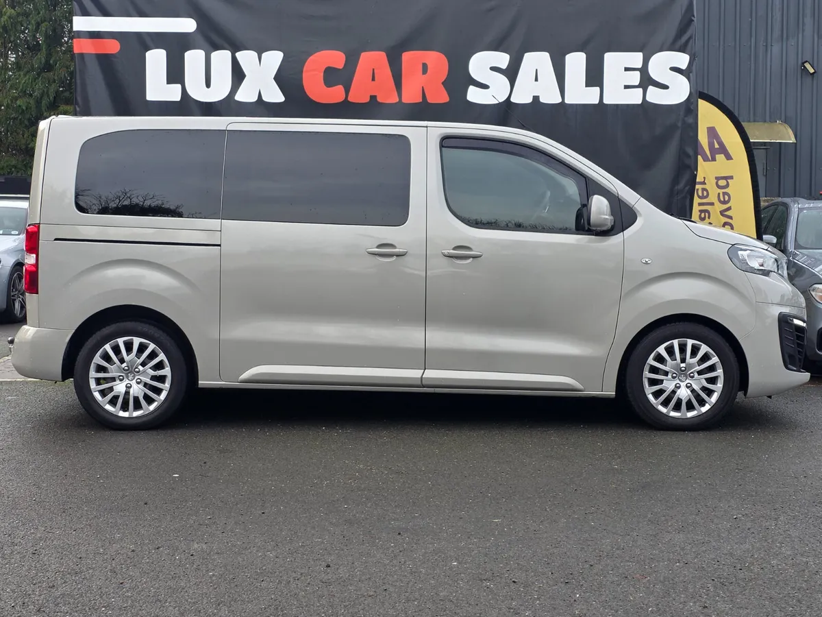 2018 Peugeot traveller 1.6 hdi active // 8 seater - Image 2