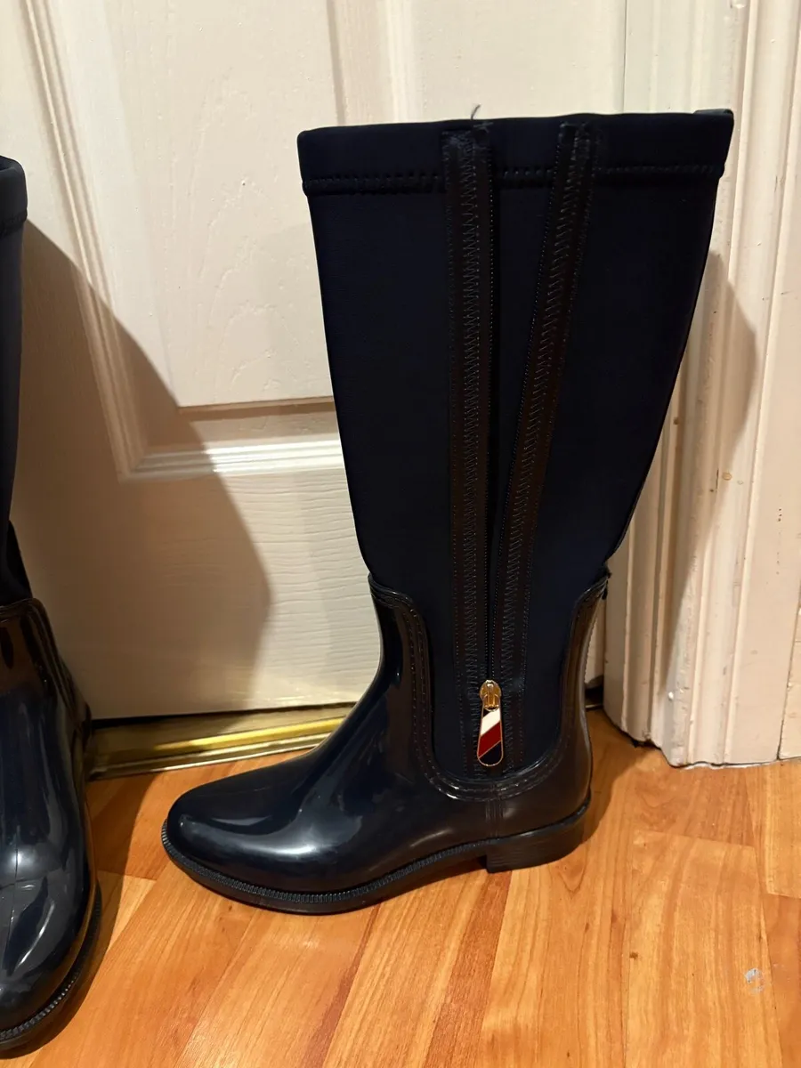 Tommy Hilfiger boots - Image 4