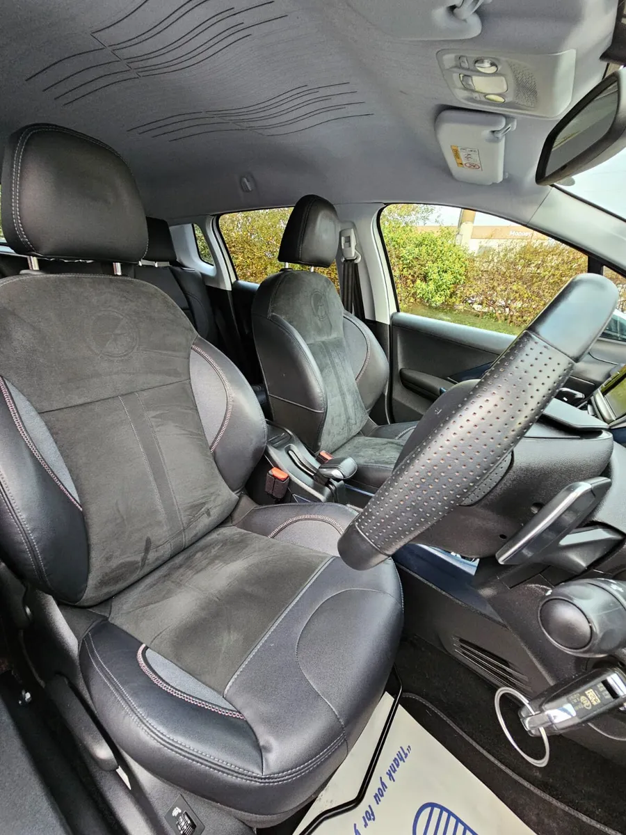 Peugeot 2008    2015 Automatic - Image 4