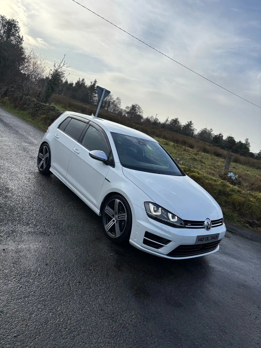 Volkswagen Golf R only 65km - Image 2