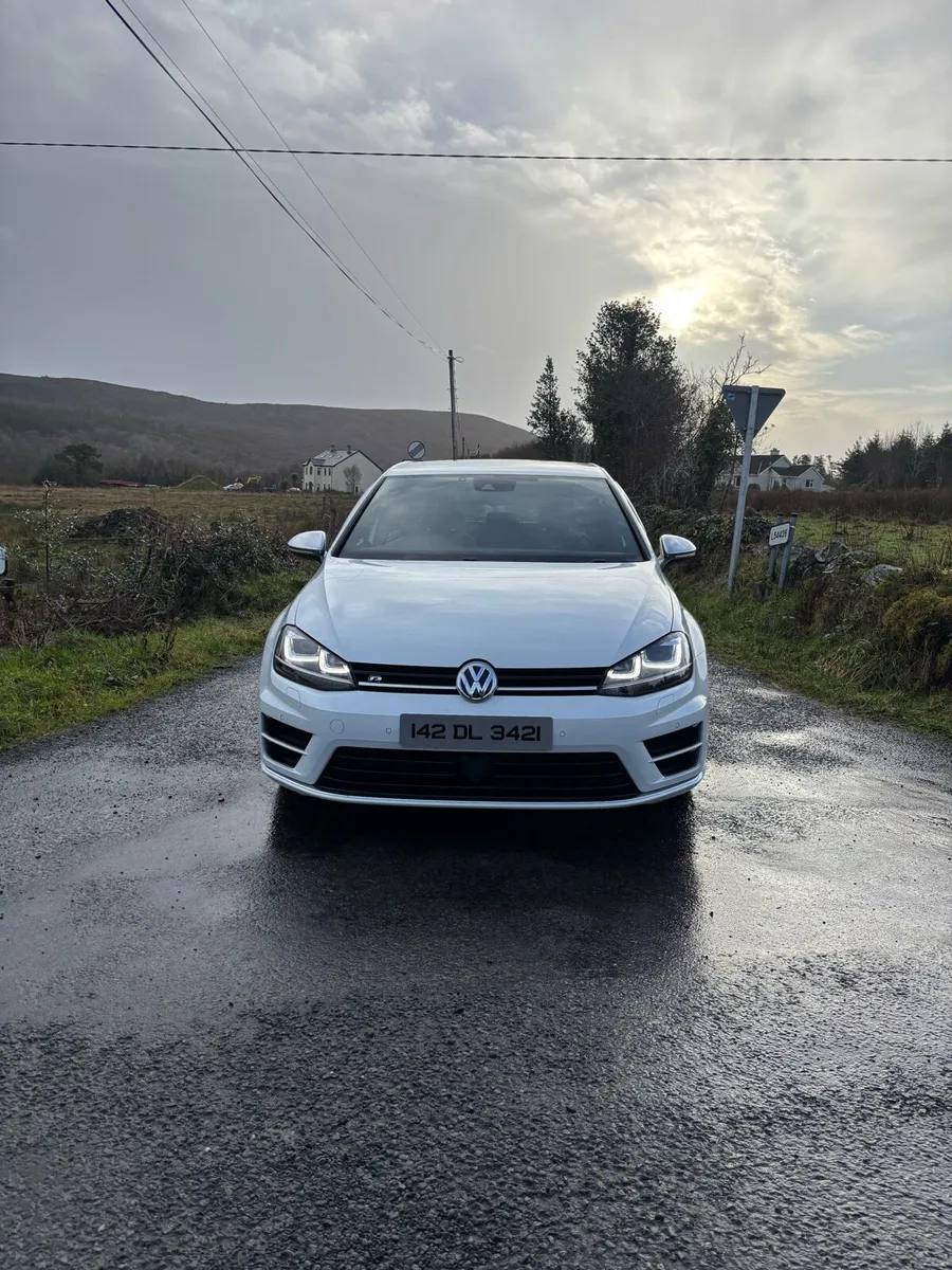 Volkswagen Golf R only 65km - Image 3