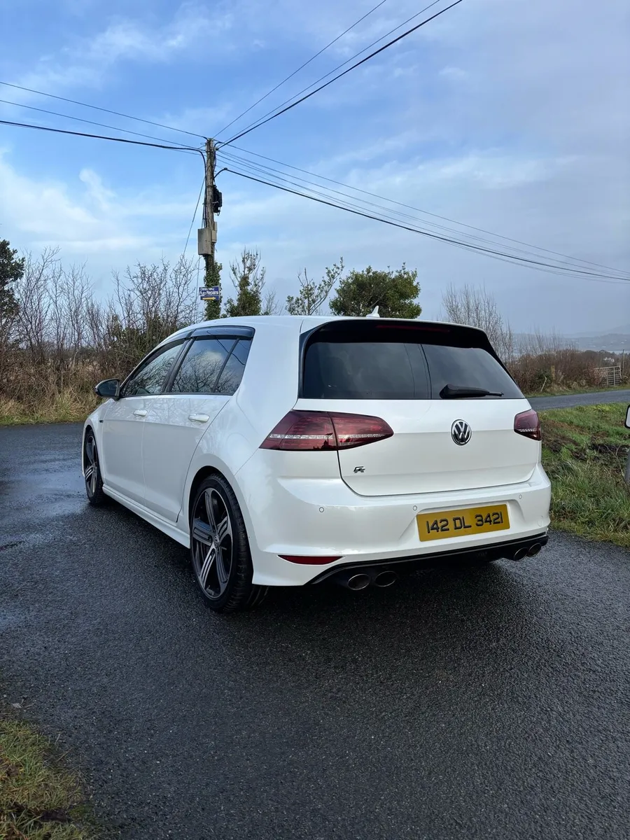 Volkswagen Golf R only 65km - Image 4