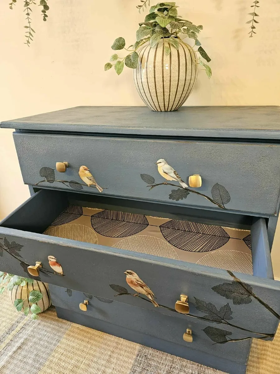 Chest of drawers - Image 4