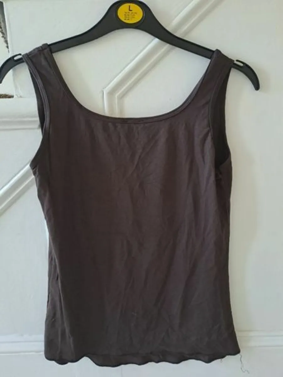 Brown Nomansland Vest top size 10 - Image 2