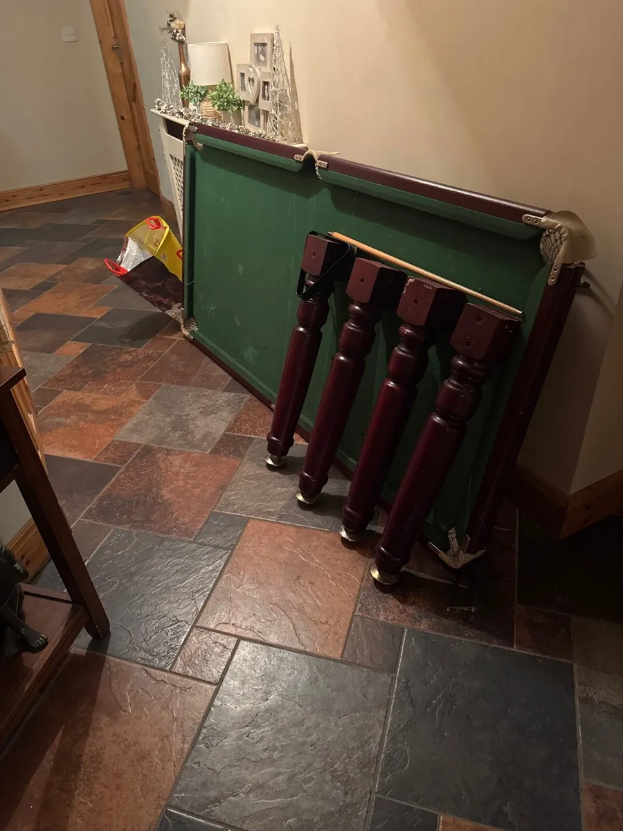 Pool table - Image 2