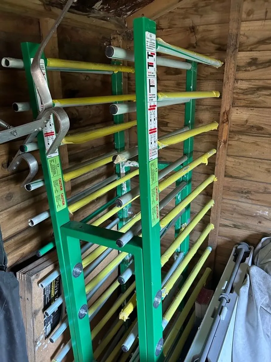 spraying dry racks - Image 1