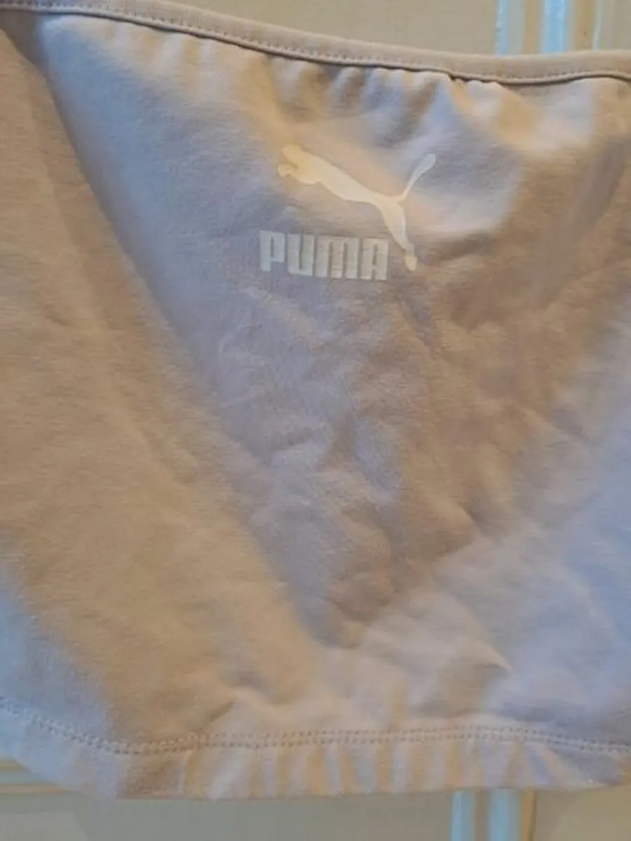 Puma top size S - Image 4