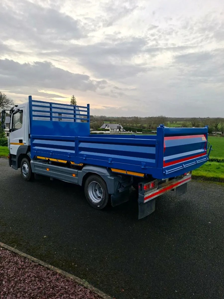 Mercedes tipper - Image 3