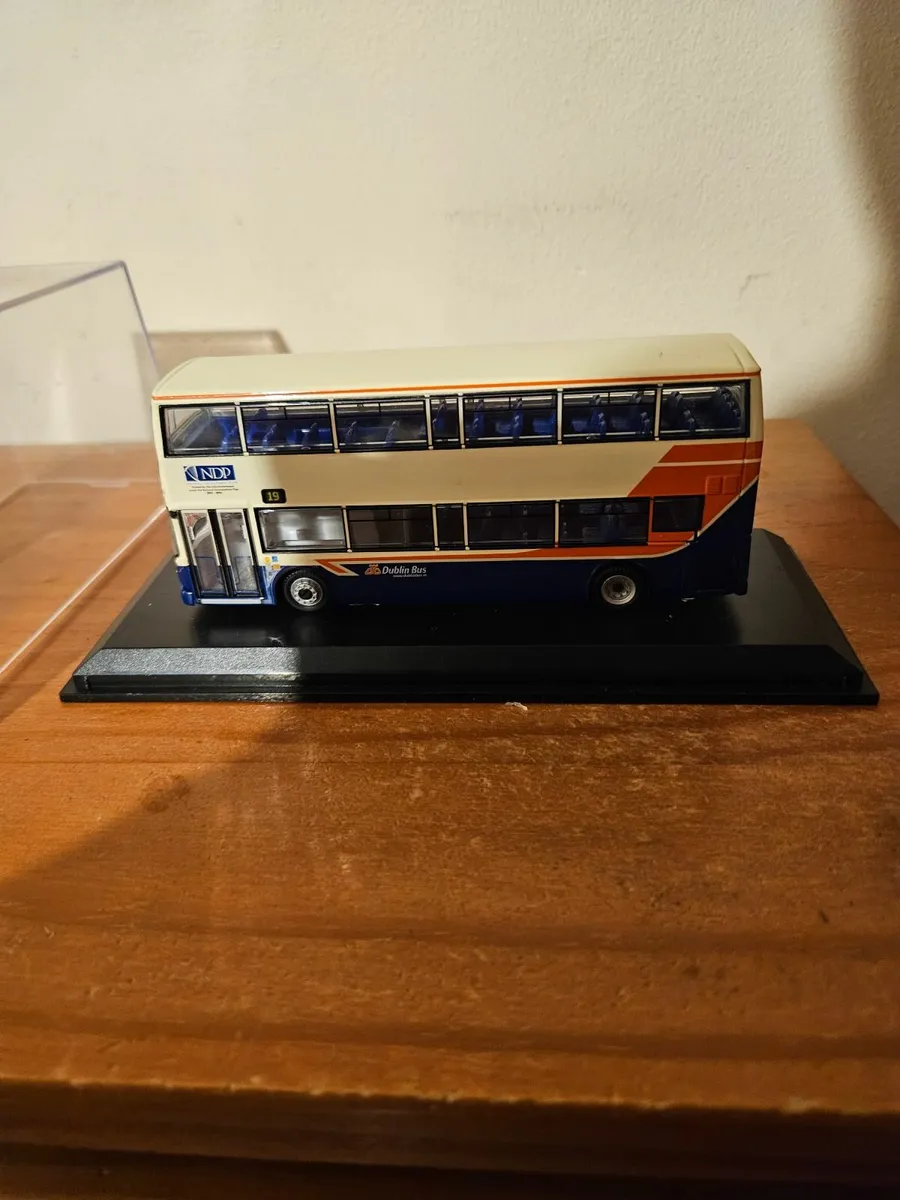 Corgi Britbus Dublin Bus - Image 4