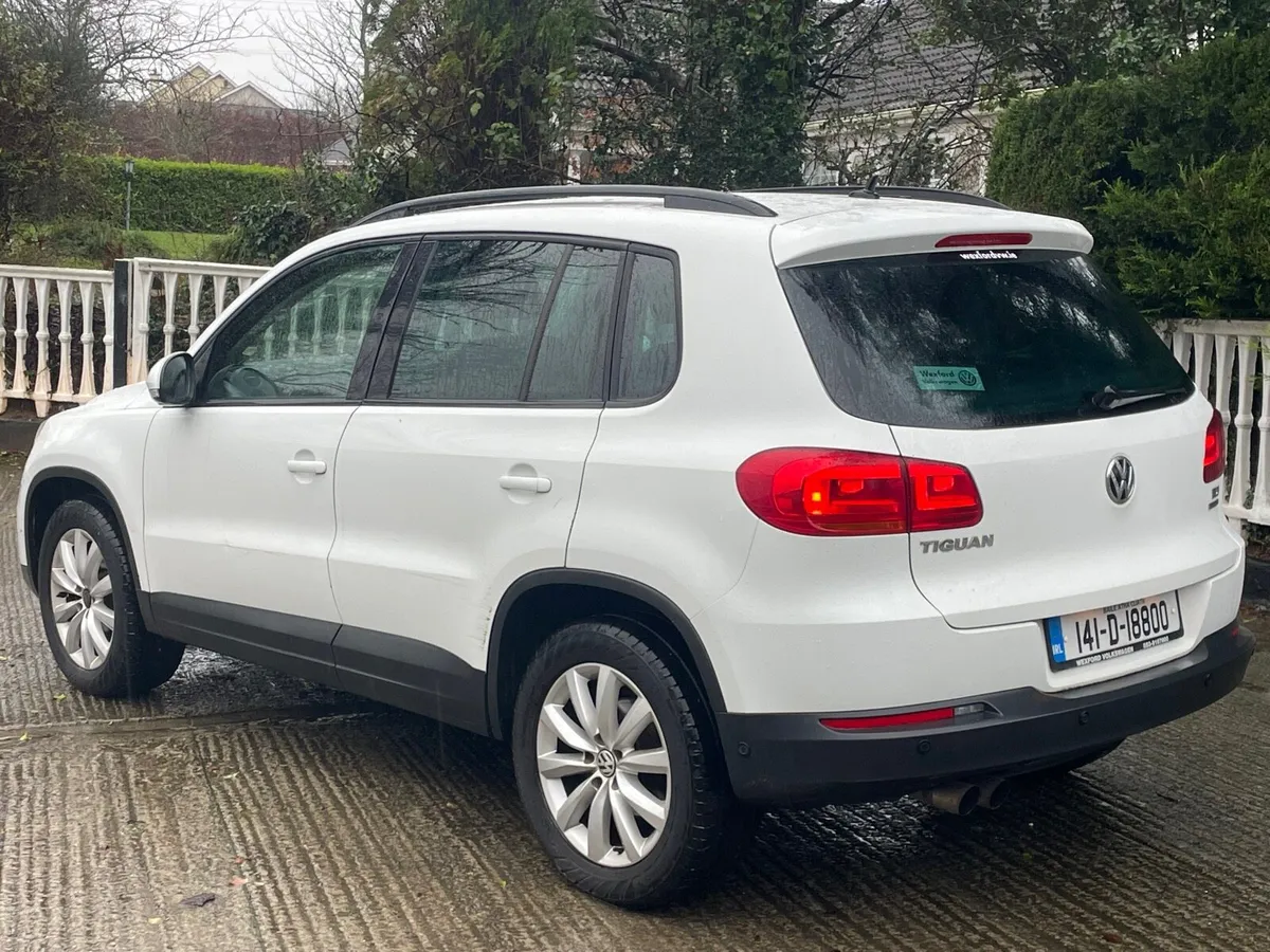 * VW Tiguan TL .. ‘2014 .. 2.0 TDI .. Immaculate * - Image 4
