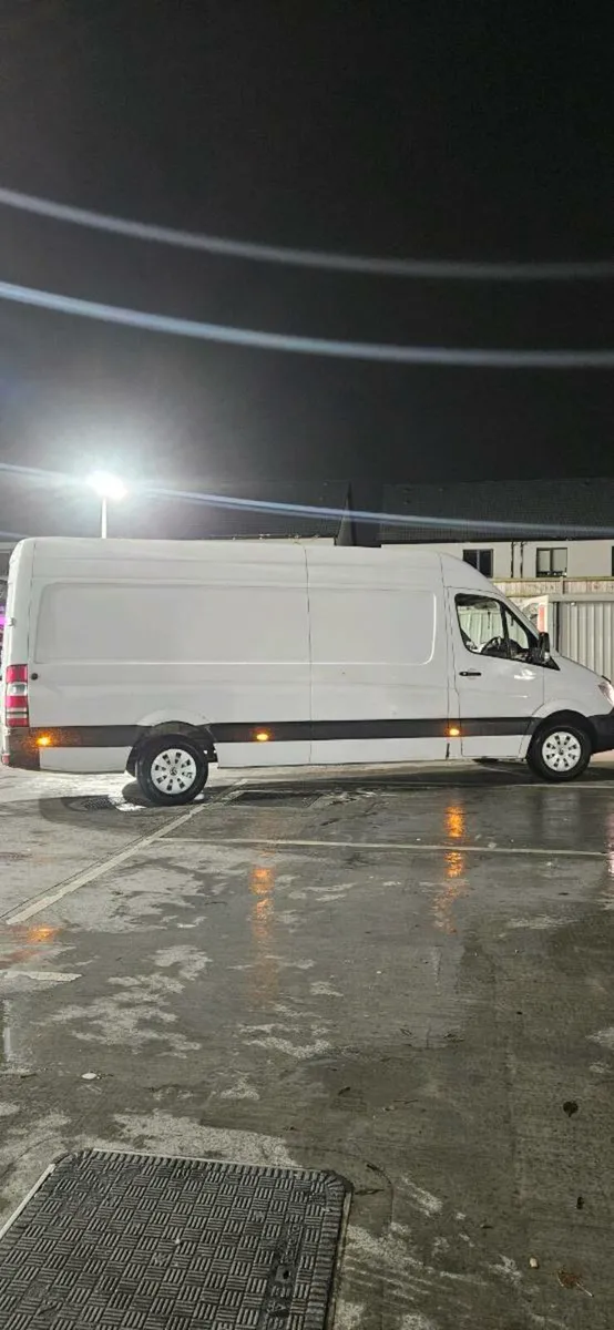 Mercedes sprinter - Image 4