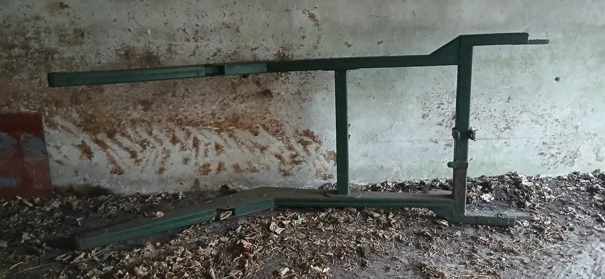 Horndraulic front loader - Image 2