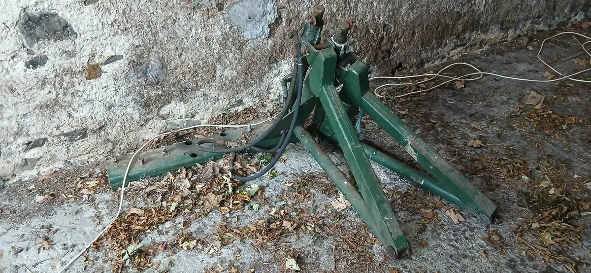 Horndraulic front loader - Image 3