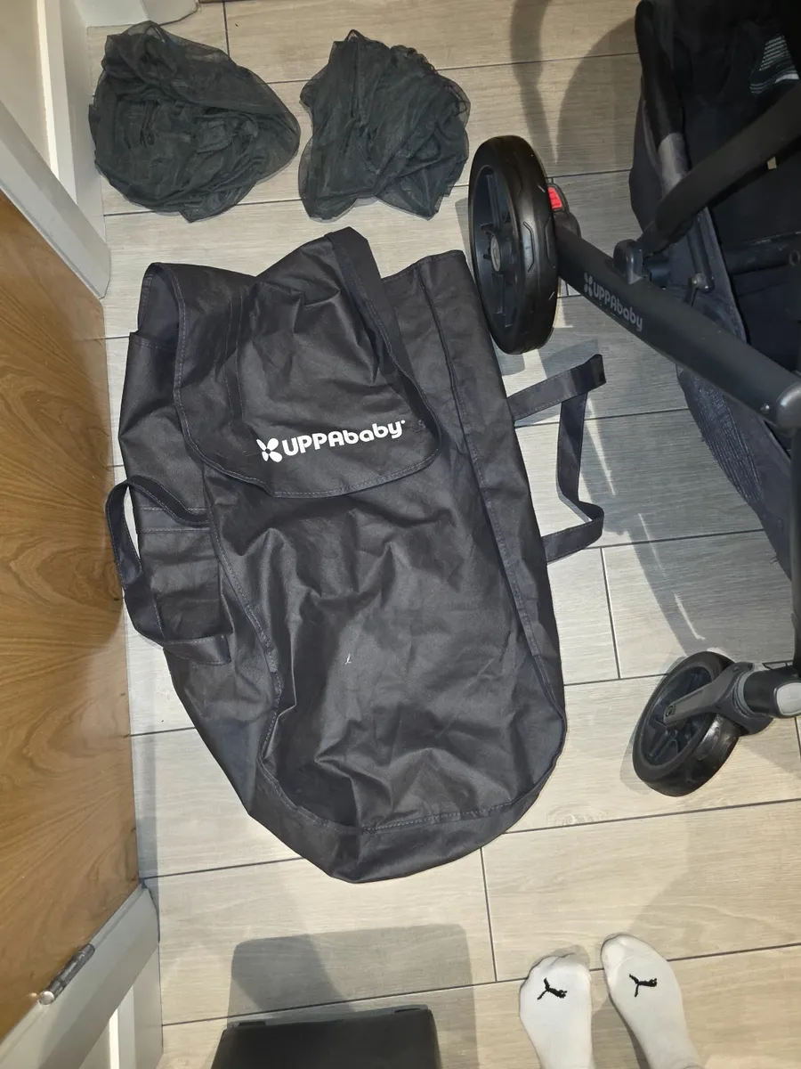 Uppababy vista pram and buggy - Image 1
