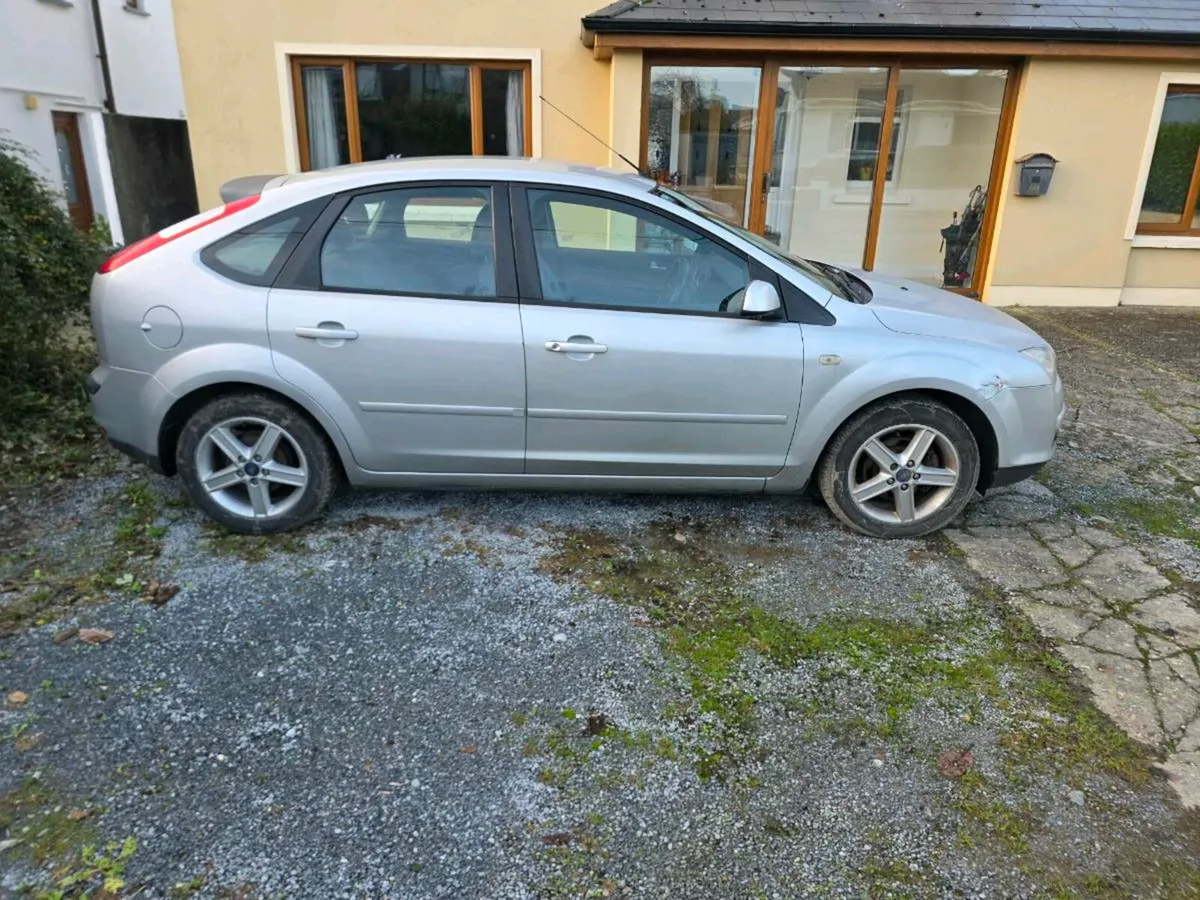 Ford Focus - Image 4