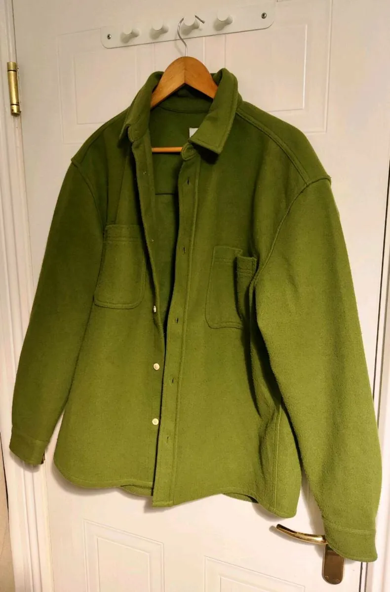 H&M Relaxed Fit Fleece Shirt – Size L - Image 2