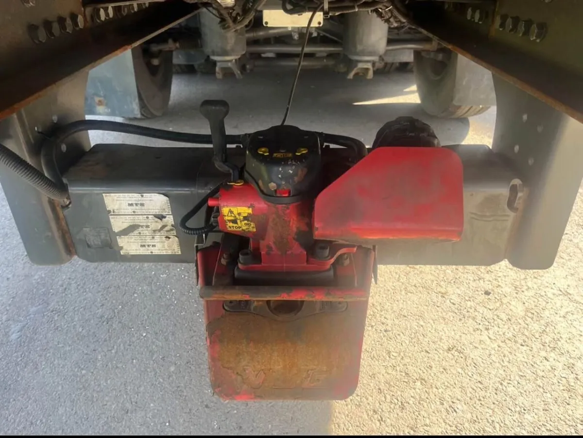 VBG drag hitch truck - Image 1