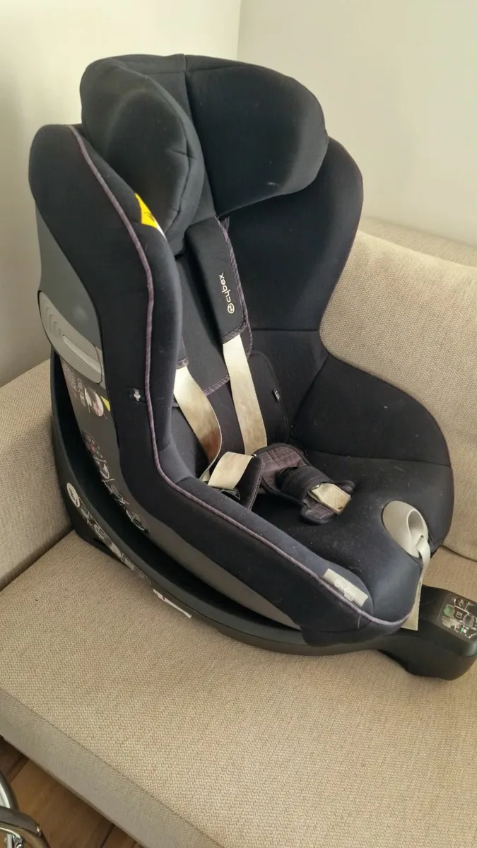 Car seat - Image 2