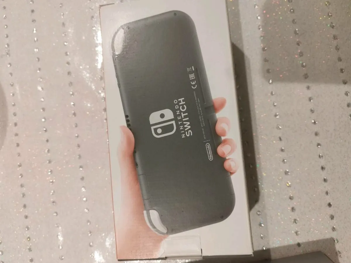 Nintendo Switch Lite - Image 4