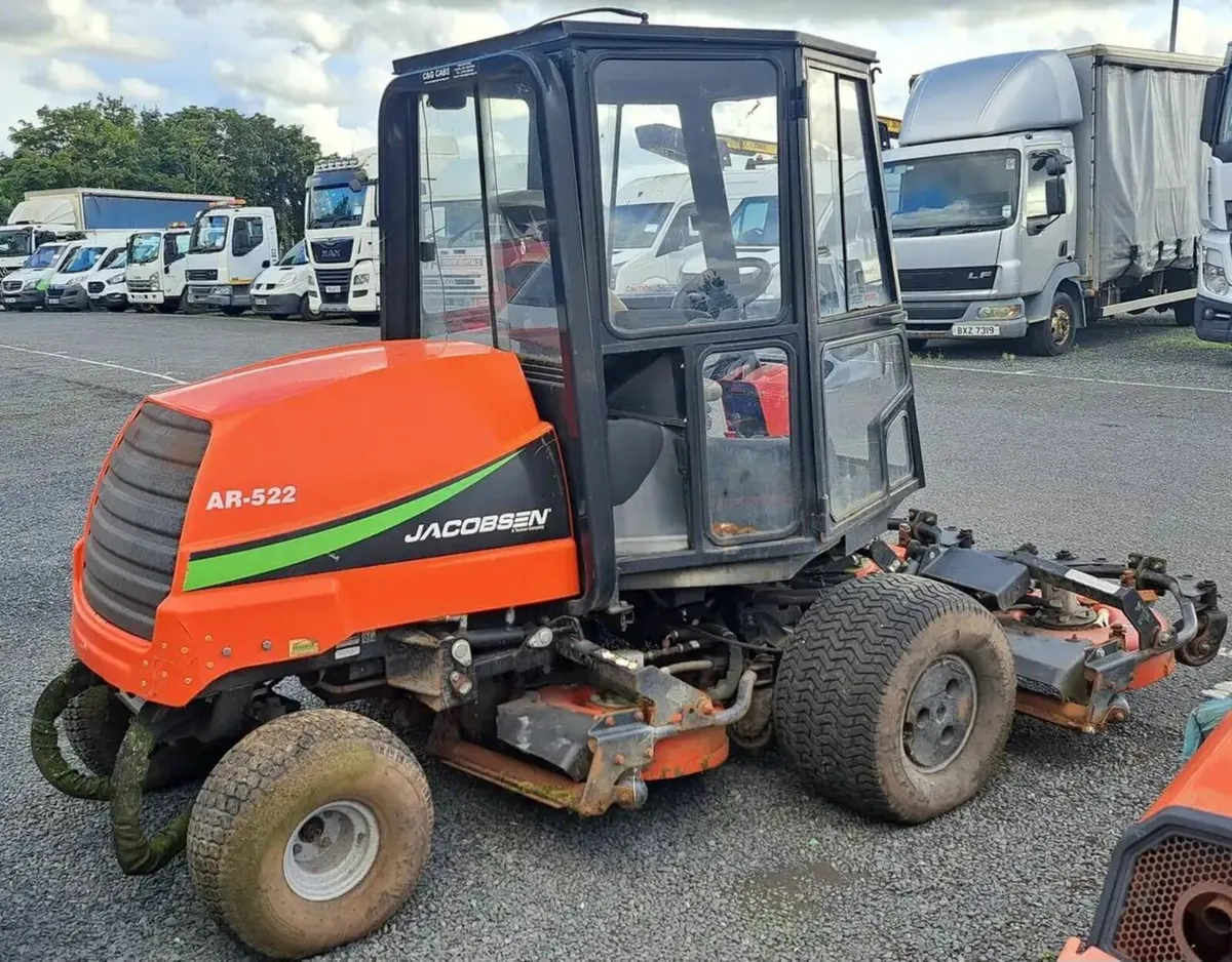 Jacobsen AR 522 Pod Gang Ride on Mower Lawnmower - Image 3