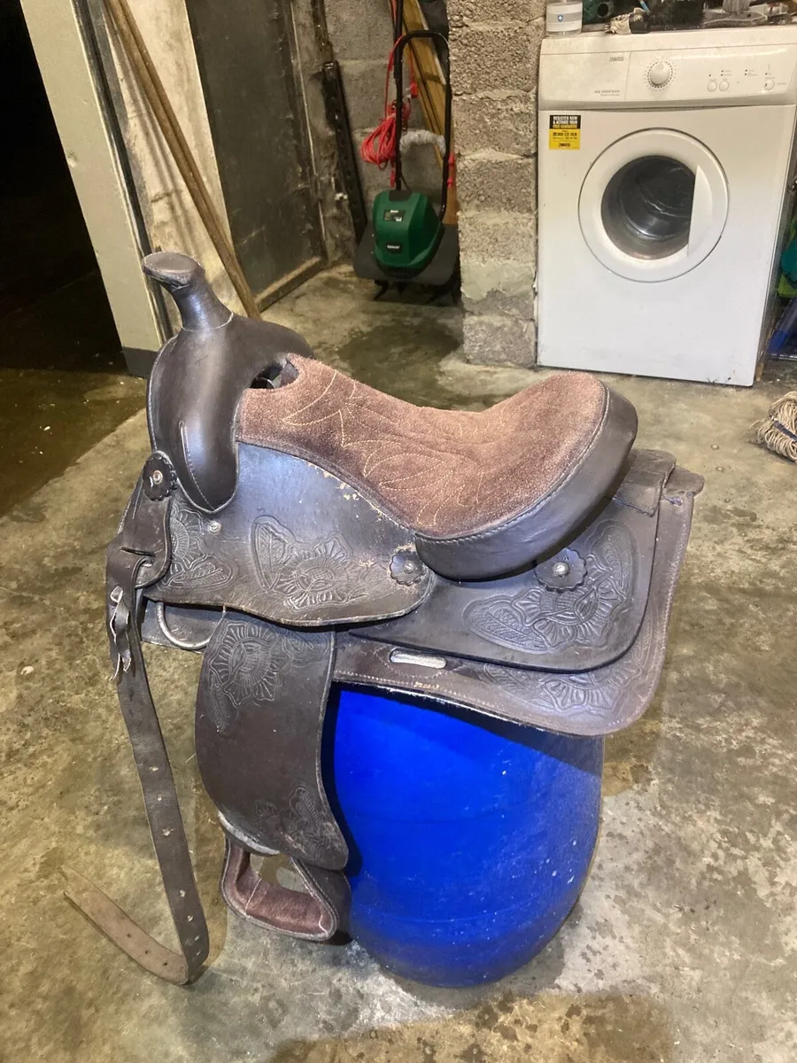 Pony saddle - Image 1