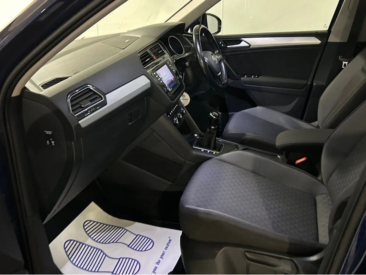 Volkswagen Tiguan COMFORTLINE 2.0 TDI 115BHP 115HP - Image 3