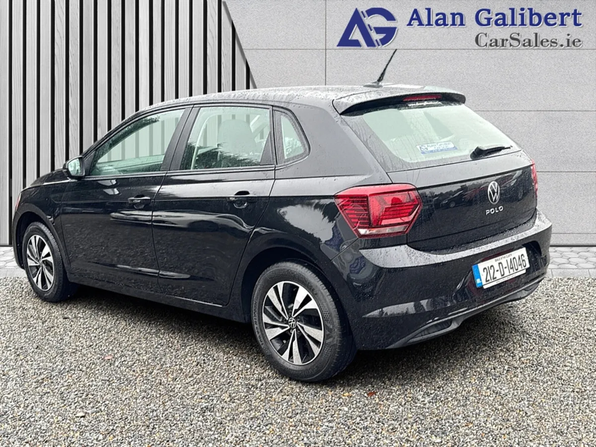 Volkswagen Polo TRENDLINE 1.0 €86 PW - Image 2