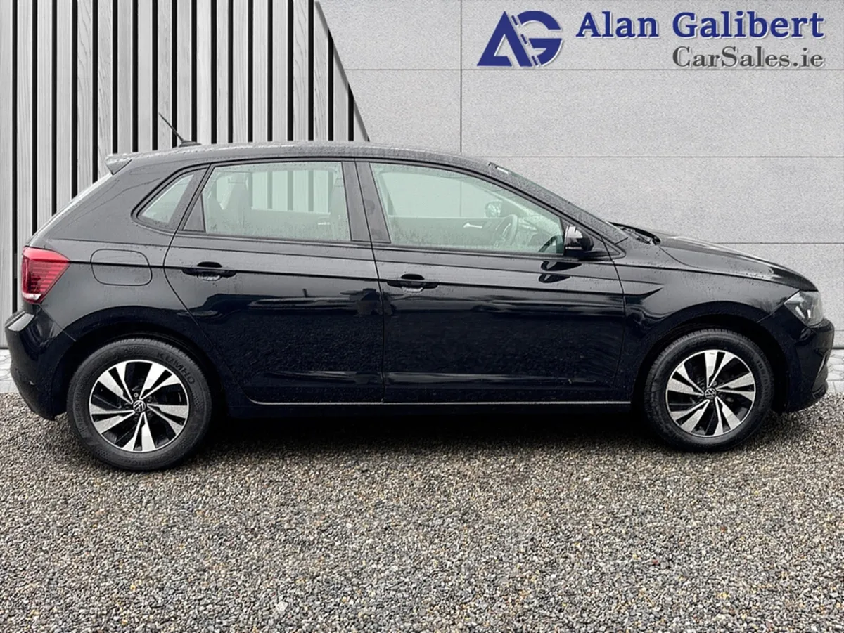 Volkswagen Polo TRENDLINE 1.0 €86 PW - Image 3
