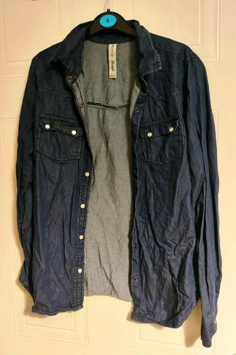 Zara Basic Denim Shirt – Size S - Image 2